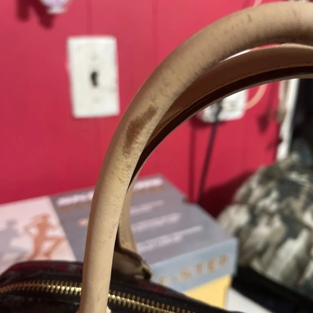 Michael Kors Black and Cream‎ Women's Bag - Picture 5 of 9